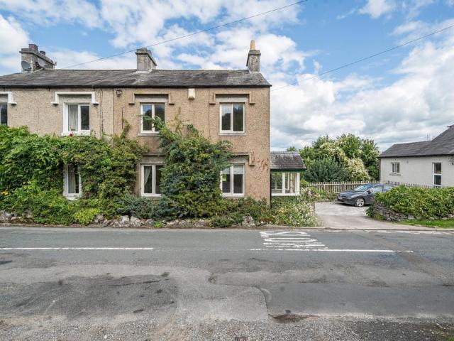 Silverdale Road, Yealand Redmayne. 4 bed semi detached house to rent £1,200 pcm £277 pw