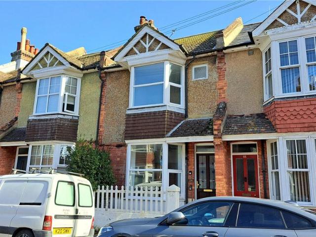 Silverlands Road, East Sussex TN37 3 bed terraced house to rent £1,300 pcm £300 pw