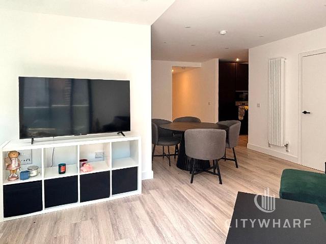 Silverleaf House, Heartwood Boulevard, London W3, 2 bed flat to rent, £2,800 pcm | PrimeLocation