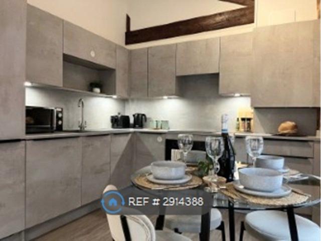 Silvester House, Hull HU1, 2 bed flat to rent, £1,050 pcm | PrimeLocation