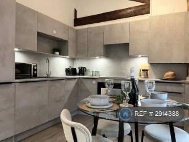 Silvester House, Hull, HU1 2 bed flat to rent £1,050 pcm £242 pw