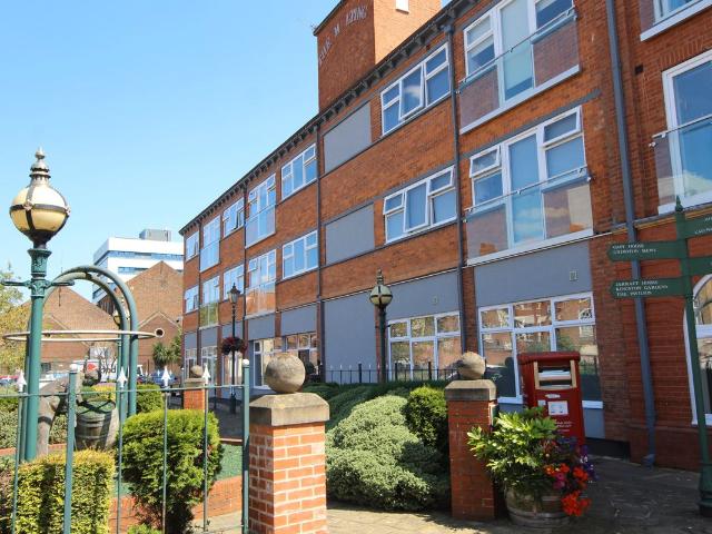 Silvester Street, City Centre, Hull HU1, 1 bed flat to rent, £750 pcm | PrimeLocation