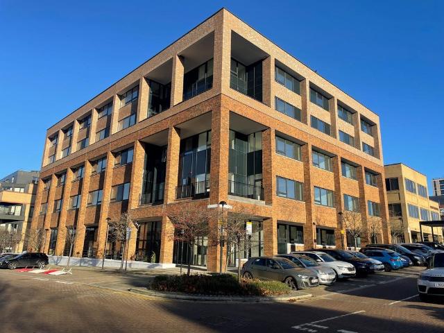 Silbury Boulevard, Technology House, MK9 1 bed flat to rent £1,150 pcm £265 pw