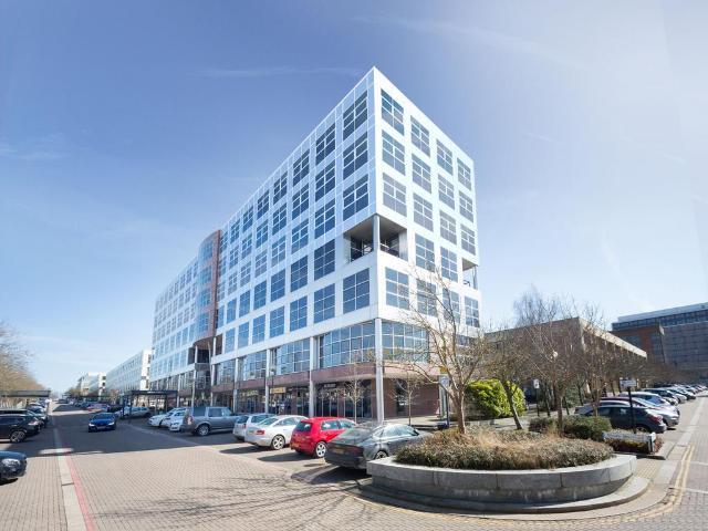 Silbury Boulevard, Milton Keynes, MK9 1 bed flat to rent £1,150 pcm £265 pw