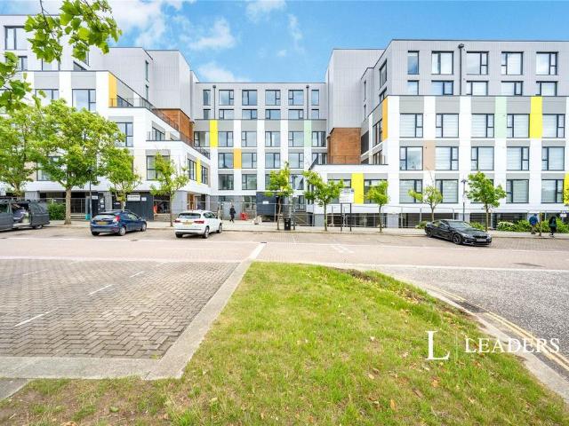 Silbury Boulevard, MK9 1 bed flat to rent £1,250 pcm £288 pw