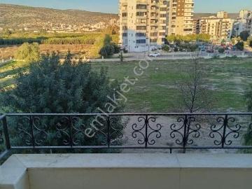 Silifke Bahçekent Sitesi’nde Kiralık 3+1 – 150 M² – Doğalgazlı Geniş Daire
