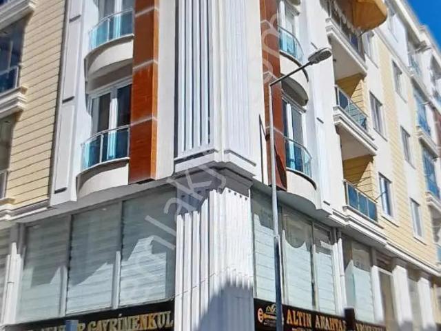 Silivri Merkezde Çok Güzel Lokasyonda Satılık 3+1 Daire