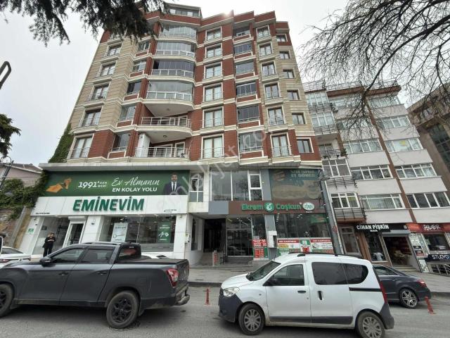 Silivri Merkezde Asansörlü Ferah Geniş 3+1 Daire