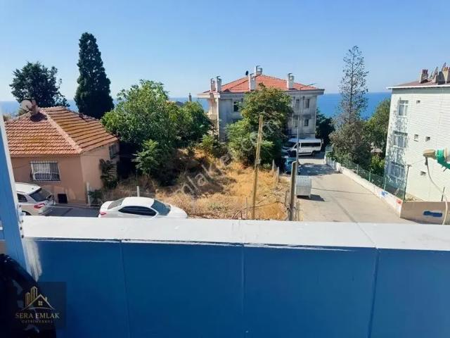 Silivri Merkezde Deniz Manzaralı Müstakil 3 Katlı Tripleks