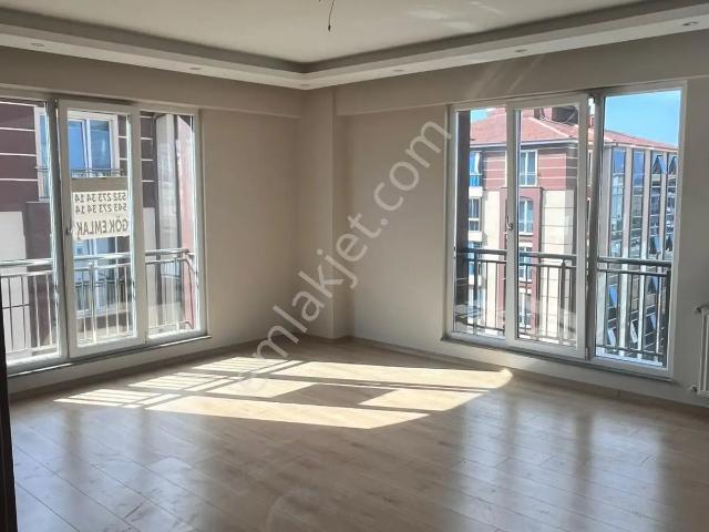 Silivri Mimarsinan Mah Belinay Konutlarında Kiralık 2+1. 4.kat 115 M Yeni Daire