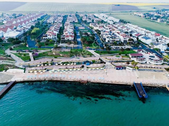 Silivri Basınkent 4 Sitesinde Satılık 2+1 Önü Açık Ferah Dubleks