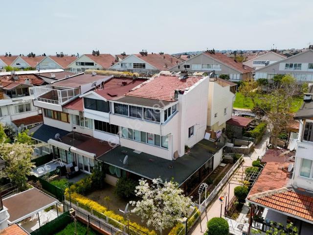 Silivri Basınkent 4 Sitesinde Satılık 2+1 Önü Açık Ferah Dubleks