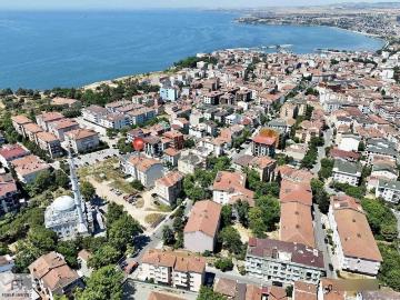 silivri Esentepe'de Satılık 3+1 Ebeveyn Banyolu Ferah Daire