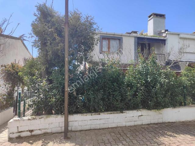 Silivri Gümüşyaka Demirkaya Kent 3+1 Dublex Net 137 M2 Villa