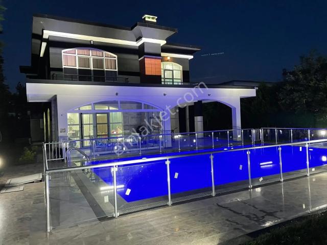 Silivri Starlife Satılık Lüks Villa Remax Murat Altaylar!dan
