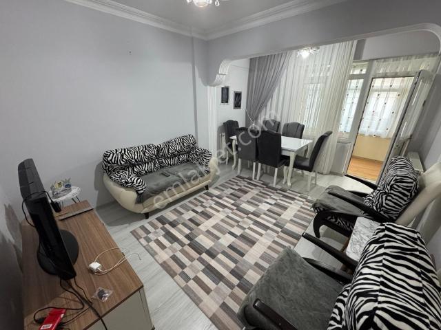 Silivri Yeni Mah. Giriş Kat 2+1 Full Eşyalı Kiralık Daire