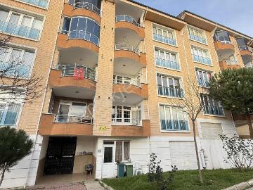 Silivri Yeni Mah. Taç Yapı Konakları Ara Kat Satılık 3+1 Daire