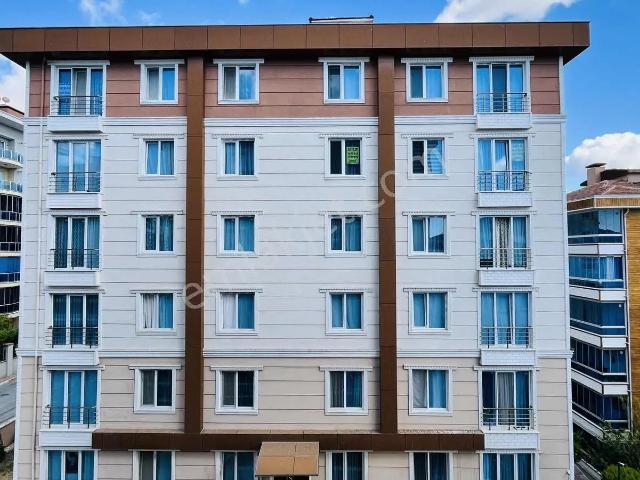 Silivri Yeni Mahalle'de İyi Konumda Kiralık 2+1 Ferah Daire