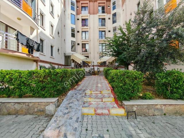 Silivri Yeni Mh. Merkezi Konumda Geniş Ve Ferah 3+1