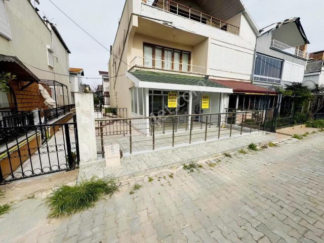 Silivride Denize Yürüme Mesafesinde 2+1 Satılık Yazlık Daire