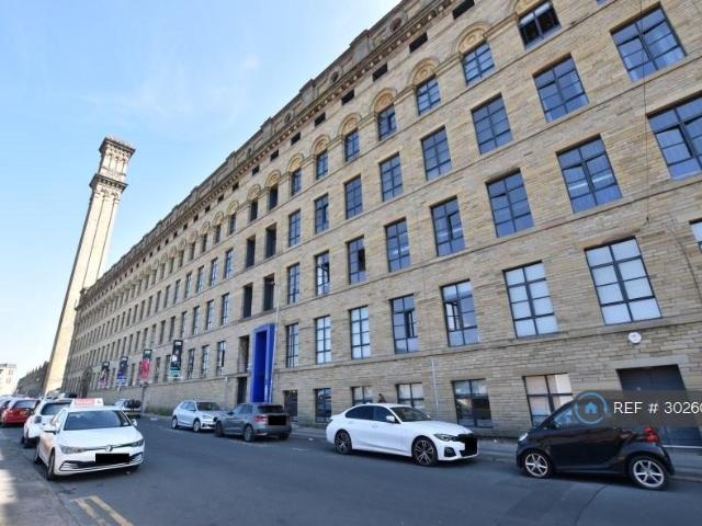 Silk Warehouse, Bradford, BD9 2 bed flat to rent £750 pcm £173 pw