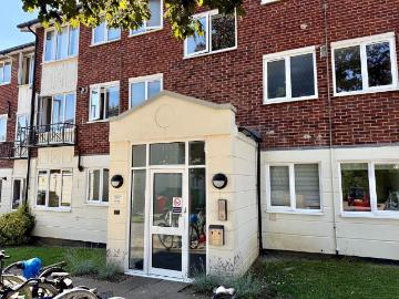 Silkdale Close, Oxford, OX4 2 bed apartment to rent £1,450 pcm £335 pw