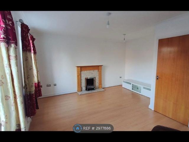 Silken Court, Nuneaton CV11, 4 bed semi detached house to rent, £1,300 pcm | PrimeLocation