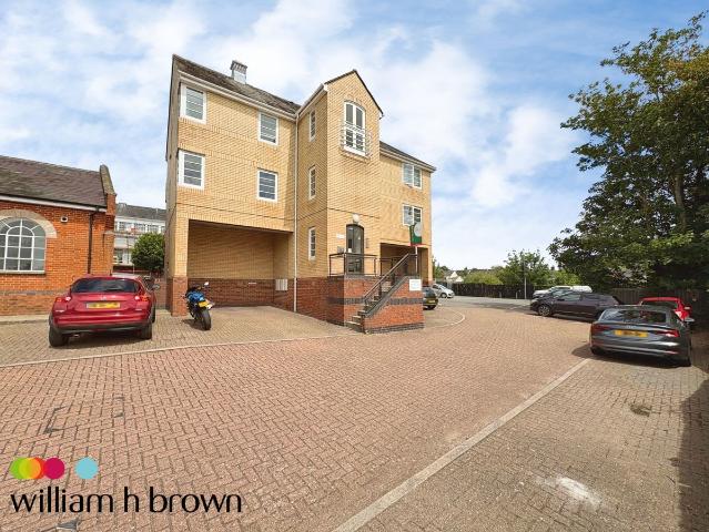 Silks Way, Braintree CM7, 1 bed flat to rent, £925 pcm | PrimeLocation