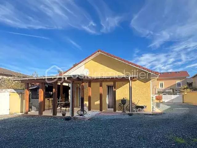 Sillans 38590 Achat / Vente maison 5 pièces t5 piscine terrasse