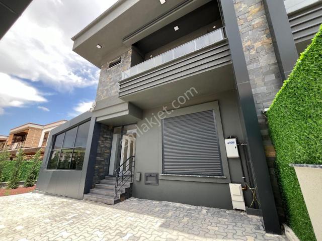 Sille Yolu Üzeri Satılık Sıfır Lüx 4+1 Villa