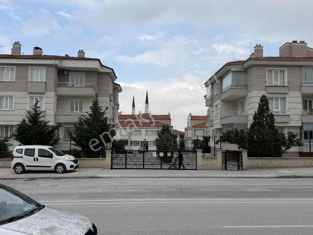 Sille Ak Mah Korcan Cad. 3+1 Yukarı Dubleks Bakımlı Daire