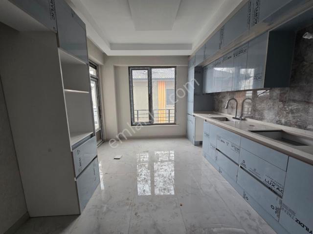 Sille Ak Mahallesi Ayrı Girişli 9+2 Müstakil Daire