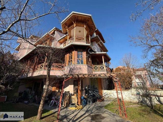 Sille Esentepe'de Konya Manzaralı 7+1 Müstakil Satılık Villa