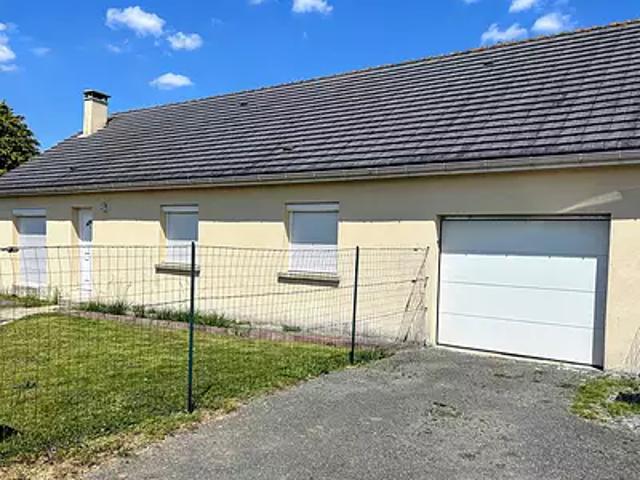 Sillé le Guillaume 72140 Achat / Vente maison 4 pièces t4 au dernier étage