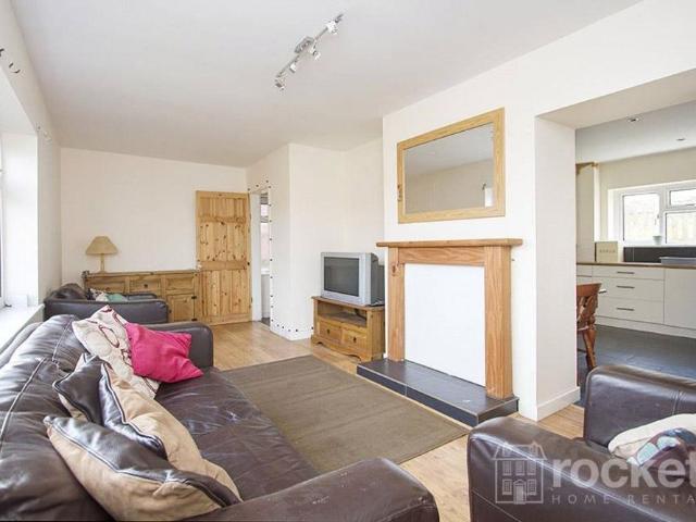 Sillitoe Place, Penkhull, Stoke On Trent, ST4