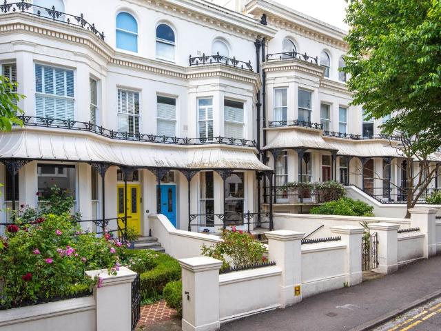 Sillwood Road, Brighton BN1, 3 bed maisonette to rent, £3,850 pcm | PrimeLocation