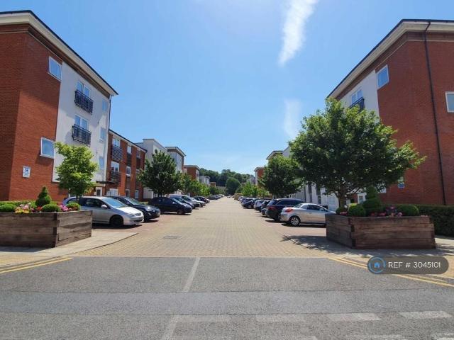 Siloam Place, Ipswich, IP3 2 bed flat to rent £975 pcm £225 pw