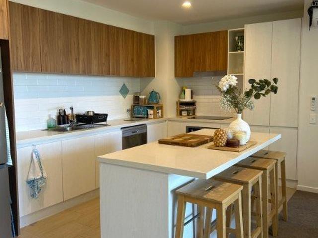 Sippy Downs Serenity: Contemporary Living Meets Ultimate Convenience