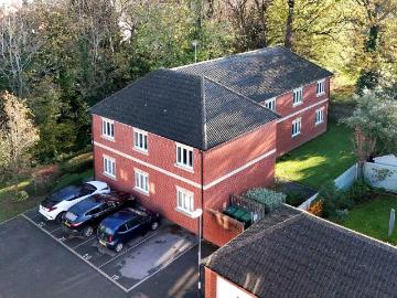 Sir Charles Irving Close, The Park, Cheltenham GL50, 2 bed flat to rent, £1,450 pcm | PrimeLocation