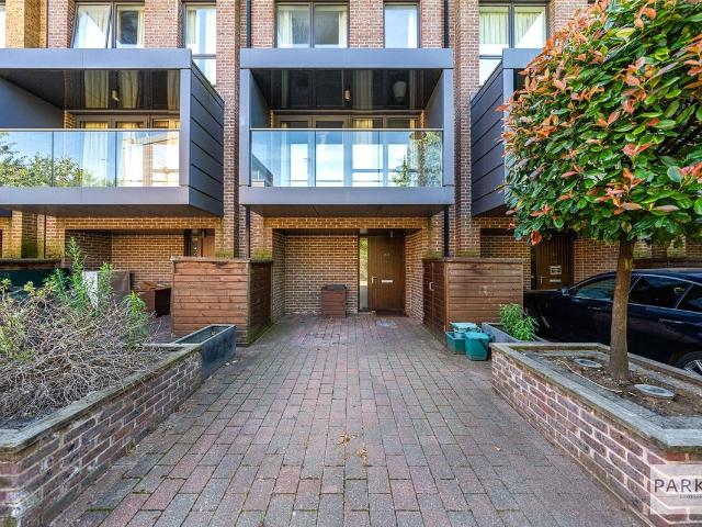 Sir Alexander Close, London W3, 5 bed detached house to rent, £4,700 pcm | PrimeLocation