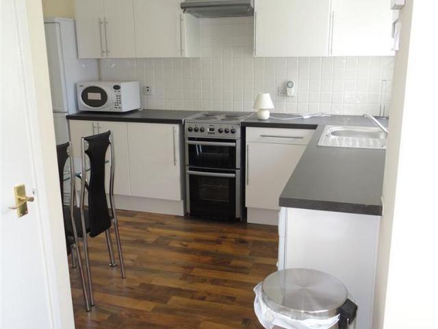 Sir Harrys Road, Edgbaston, Birmingham 5 bed semi detached house to rent £1,729 pcm £399 pw