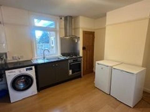 Sir Henry Parkes Road, Coventry CV5, 3 bed terraced house to rent, £1,100 pcm | PrimeLocation