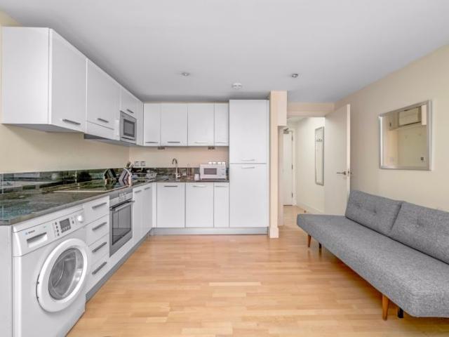 Sir John Lyon House, London EC4V, Studio to rent, £2,250 pcm | PrimeLocation