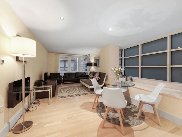 Sir John Lyon House, 8 High Timber Street EC4V, 1 bed flat to rent, £3,800 pcm | PrimeLocation
