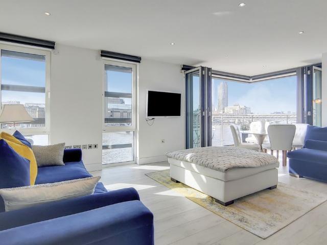 Sir John Lyon House, 8 High Timber Street, London EC4V, 3 bed flat to rent, £7,800 pcm | PrimeLocation