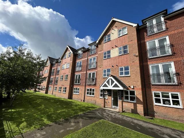 Sir Williams Ct, Hall Lane 2 bed apartment to rent £1,100 pcm £254 pw