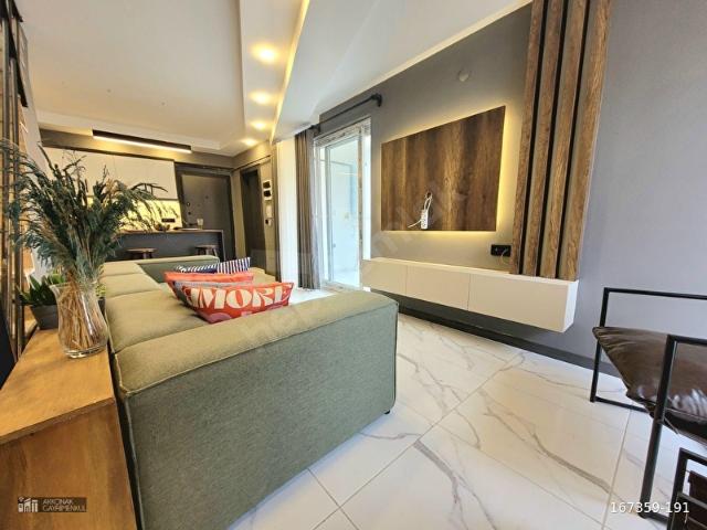 SIRAKAPILAR, YEŞİLKÖY CADDESİ MEVKİİ SIFIR 1+1 ÇİFT BALKON DAİRE