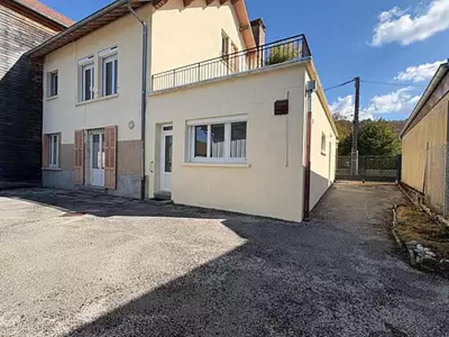 Sirod 39300 Achat / Vente appartement 5 pièces t5