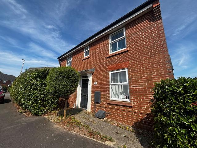 Siskin Close, Winsford CW7, 3 bed property to rent, £1,600 pcm | PrimeLocation