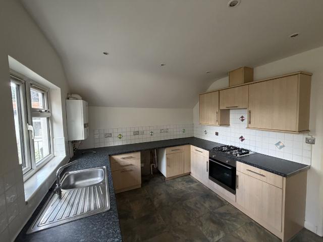 Sittingbourne, Kent ME10, 2 bed property to rent, £1,095 pcm | PrimeLocation